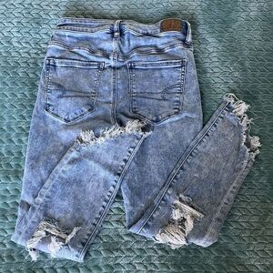 American Eagle Next Level Stretch size 6 short